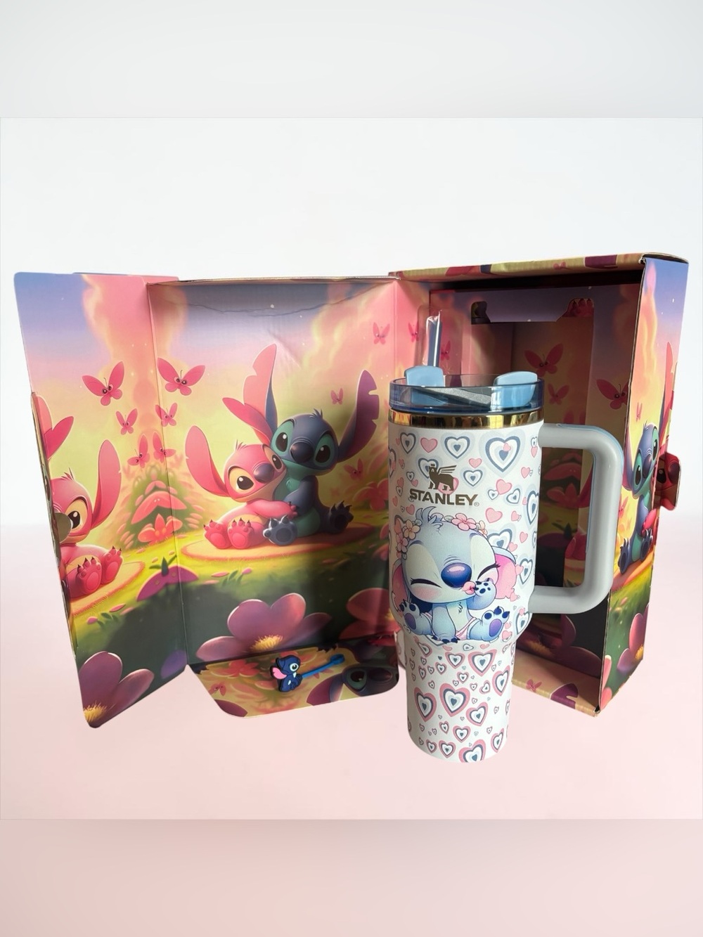 NEW Stanley Pink & Blue Disney Stitch Heart Travel Tumbler 40oz with Gift Box!